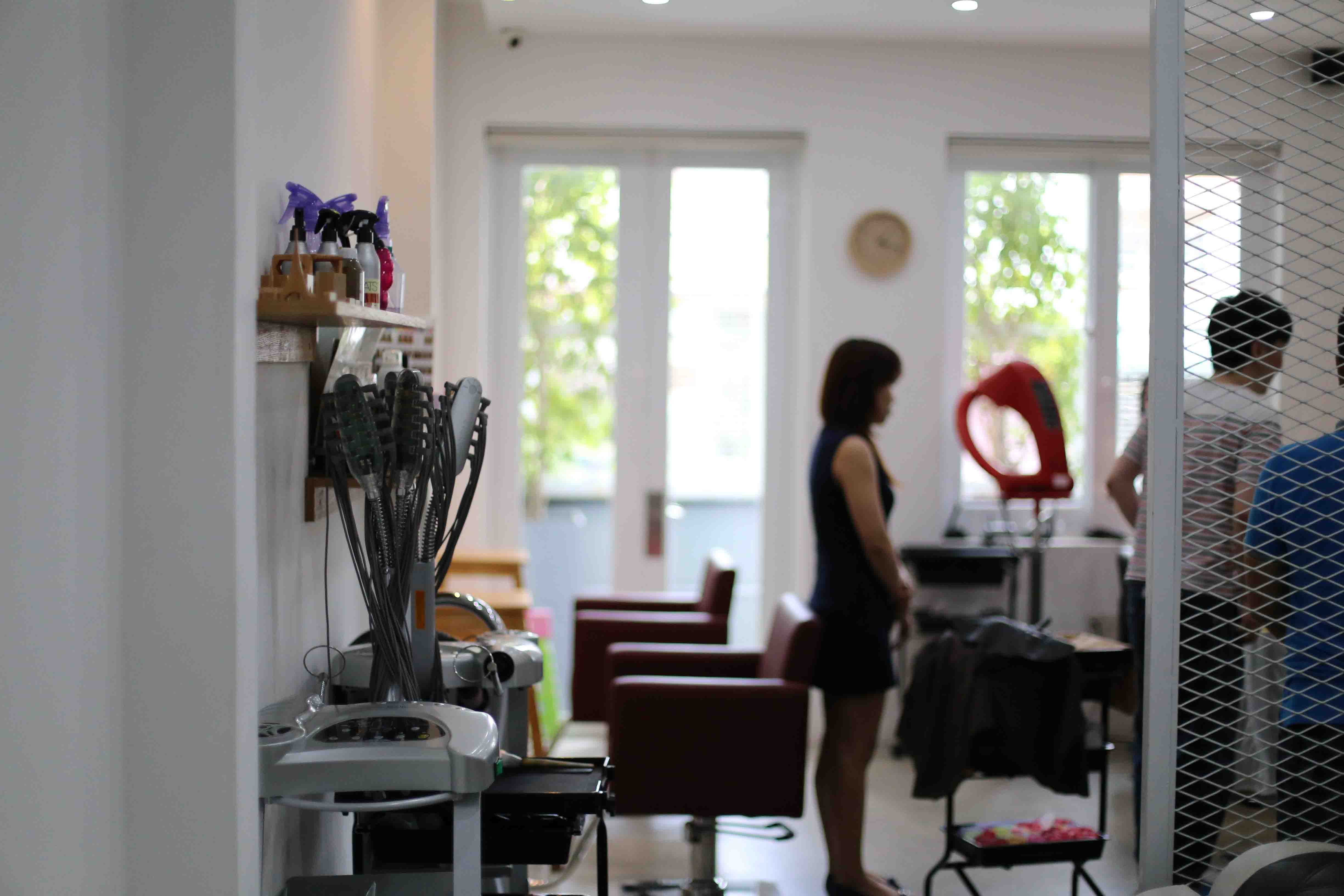 ベトナム　ホーチミン　日系美容室　umboo アンブー　海外美容室　海外就職　東南アジア　日本人美容室　募集　中途　スタイリスト