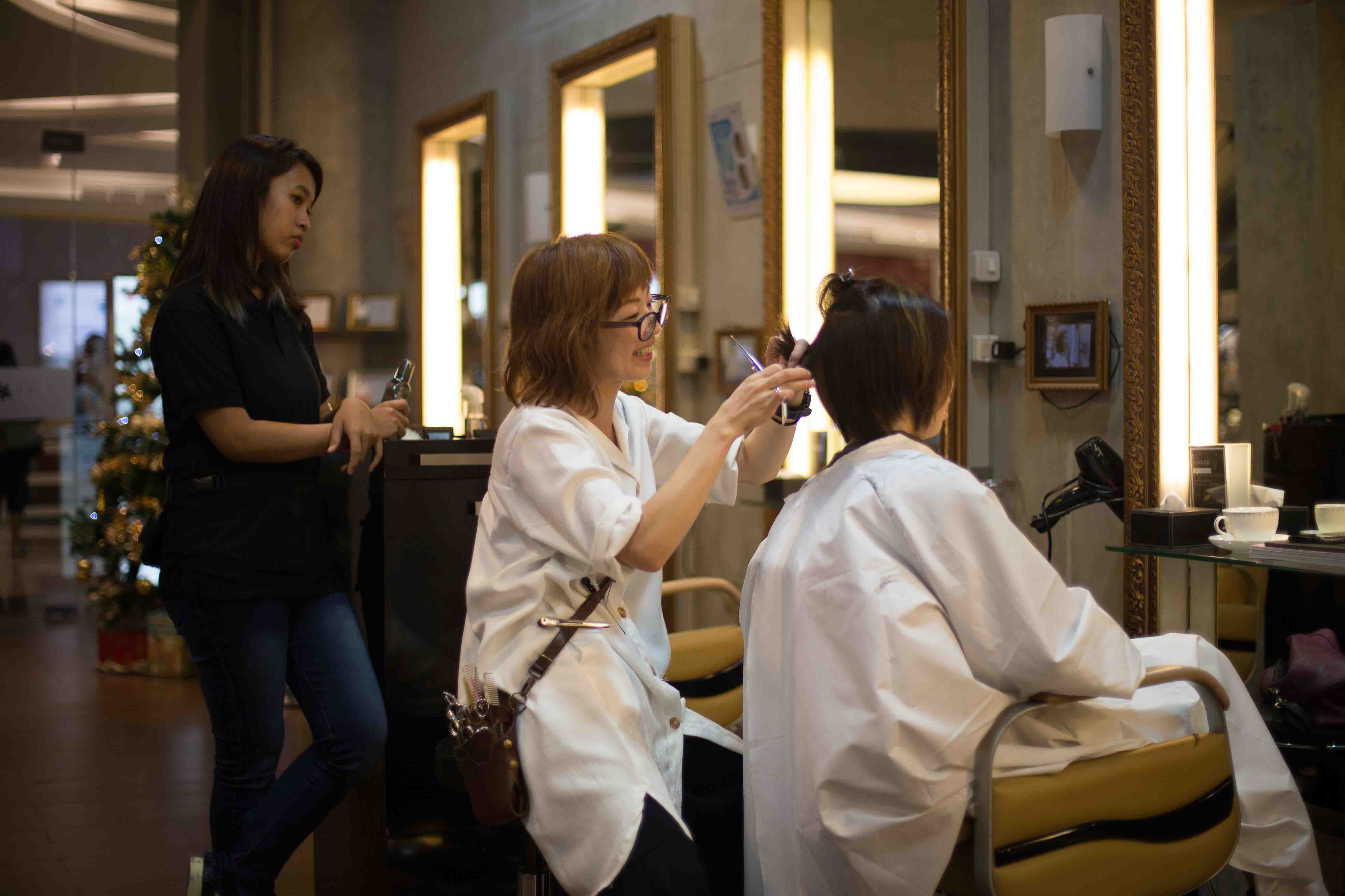 インドネシア　ジャカルタ　ママ美容師　海外就職　海外美容室　日本人スタイリスト　日系サロン　日系美容室　日本人美容師